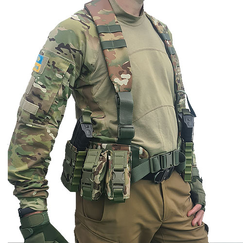 RPS multicam 4 plastic mags, 2 grenades, drop bag