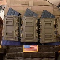 ​Тактичний пластиковий підсумок-тримач хакі  для магазину 5.56 / 7.62 Fast Mag, MOLLE