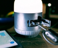 Фонарь-повербанк Black Diamond Moji Charging Station, 250 люмен, Graphite