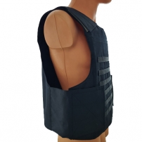 zhilet-black-pod-plity-s-molle